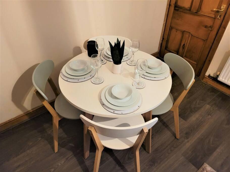 Nice 4-Bedroom Vacation Home With Indoor Fireplace Ουέλινγκτον Εξωτερικό φωτογραφία